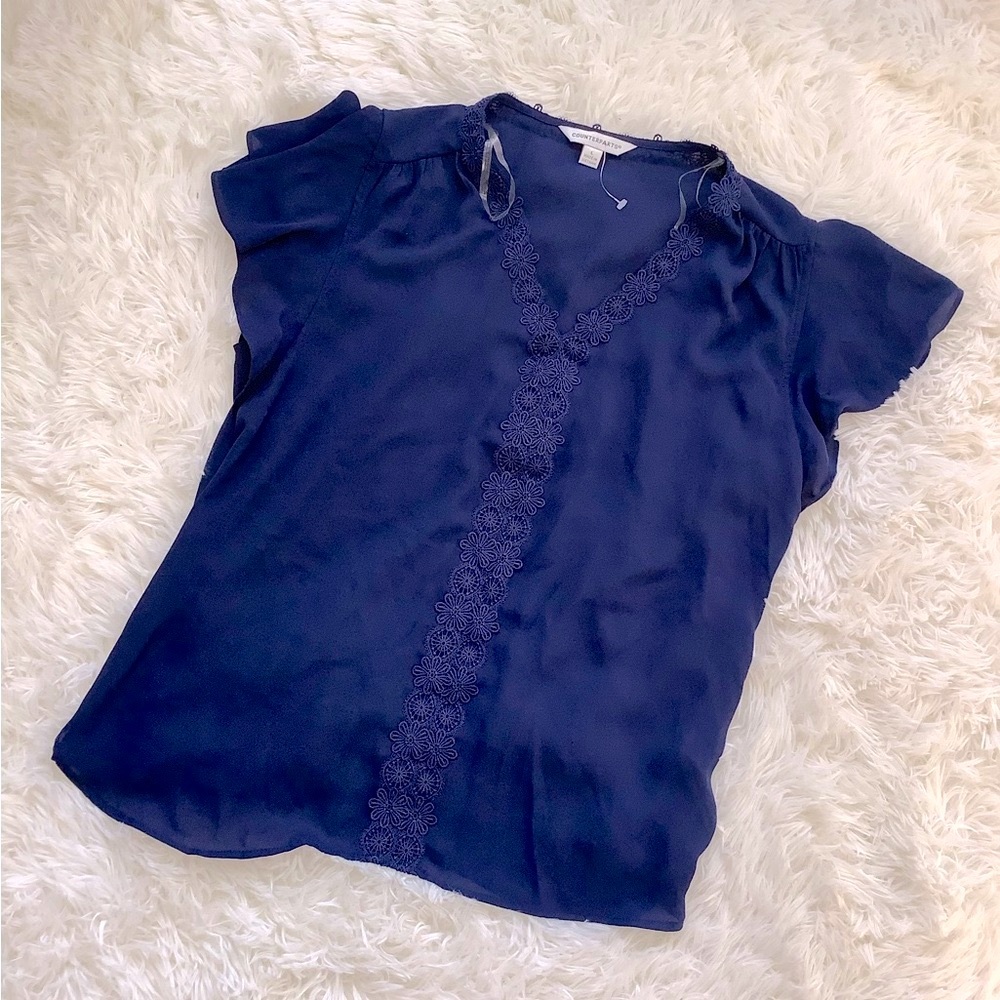 NWT Counterparts Navy Flutter Sleeve Blouse Floral Crochet Trim L